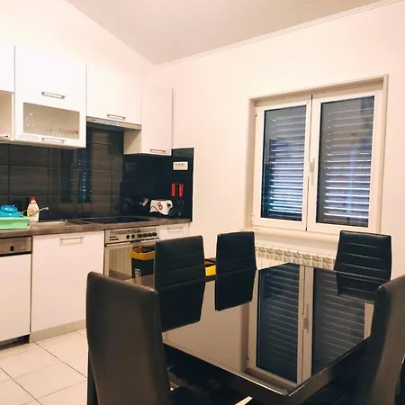 Nova Apartmán Kaštela